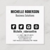 Zwarte doopvont, qr code en symbolen op witte acht vierkante visitekaartje (Voorkant)