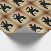 Zwarte Dragon Rustic Achtergrond Cadeaupapier (Hoek)