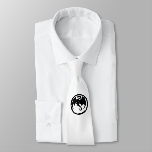 Zwarte dragon witte stropdas (Gebonden)