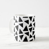 Zwarte driehoeken koffiemok (Voorkant links)