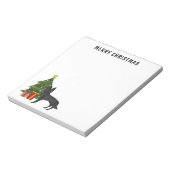 Zwarte Duitse herder en feestelijke kerstboom Notitieblok (Linkerzijde)