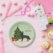 Zwarte Duitse herder en feestelijke kerstboom Papieren Bordje (Feest)