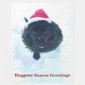 Zwarte Duitse Herder Puppy in een Krans Fleece Deken (Voorkant)