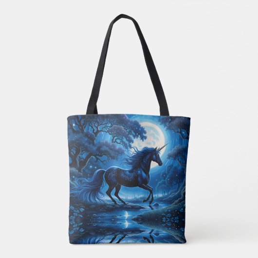 Zwarte eenhoorn in het bos in blauw maanlicht tote bag (Achterkant)