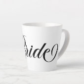 Zwarte Elegante Lettering Bruid Latte Mok (Rechterhoek)