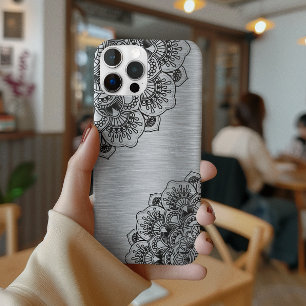 Zwarte elegante mandala met zilveren metallic acht iPhone 15 pro case