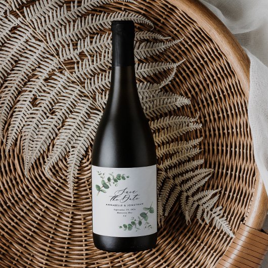 Zwarte elegante moderne eucalyptus bespaart de dat wijn etiket