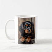Zwarte en bruine Cavalier puppy Koffiemok (Links)