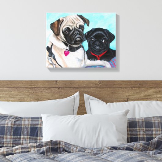 Zwarte en Fawn Pugs Canvas Afdruk (Insitu (Slaapkamer))