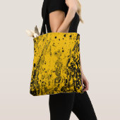 Zwarte en gele verfspatten tote bag (Dichtbij)