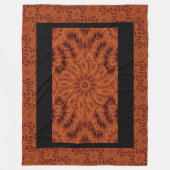 Zwarte en goudbloemen 6 fleece deken (Voorkant)