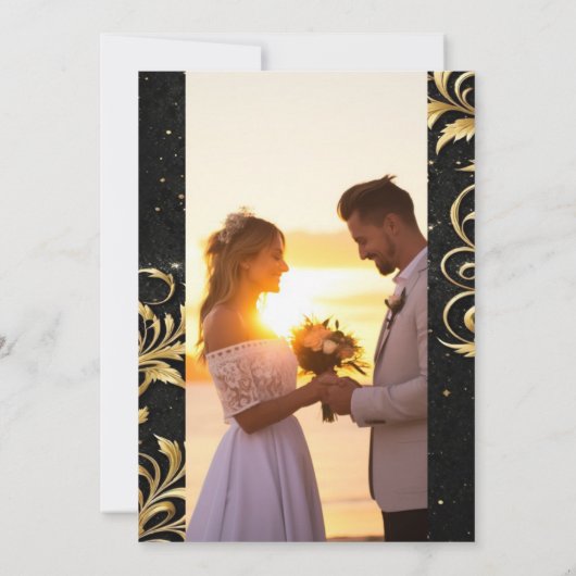 Zwarte en gouden elegante huwelijksuitnodiging kaart (Achterkant)