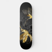 Zwarte en goudvogel persoonlijk skateboard (Voorkant)