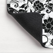 Zwarte en grijze wervelende bloemen muismat (Hoek)