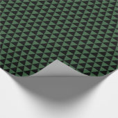 Zwarte en jachtgroene driehoeken cadeaupapier (Hoek)