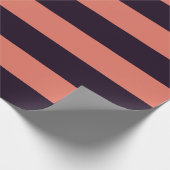 Zwarte en Oranje Cool Tone Awning Stripes Cadeaupapier (Hoek)