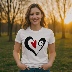 Zwarte en rode hart vrouwen t-shirt