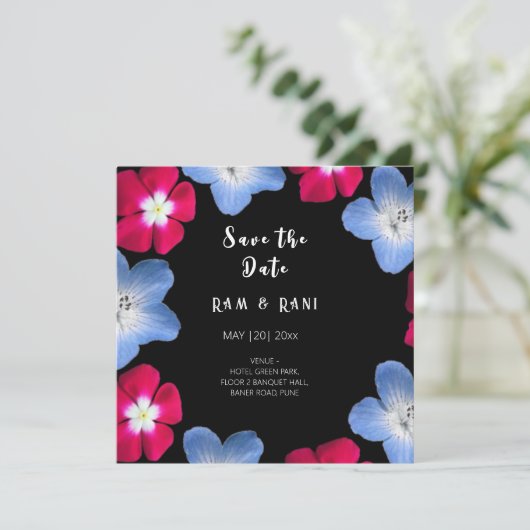 Zwarte en roos bloem save the date (Staand voorkant)