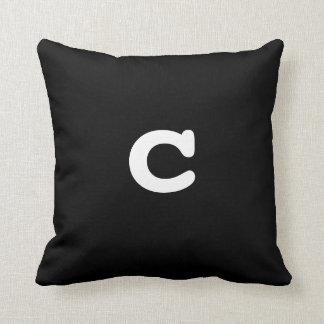 Zwarte en witte anagram Pillow - kleine letters c Kussen