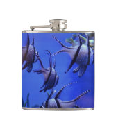 Zwarte en Witte Angelvis in het Deep Blue Zee Heupfles (Voorkant)