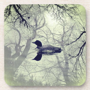 Zwarte en witte ballon op een meerset onderzetters