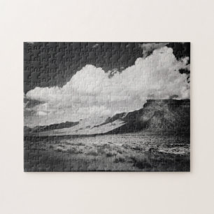 Zwarte en witte bergen landschapsfotografie legpuzzel