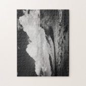 Zwarte en witte bergen landschapsfotografie legpuzzel (Verticaal)