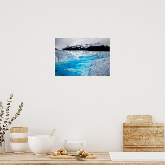 Zwarte en witte bergen met blauw ijs-Poster Poster (Keuken)