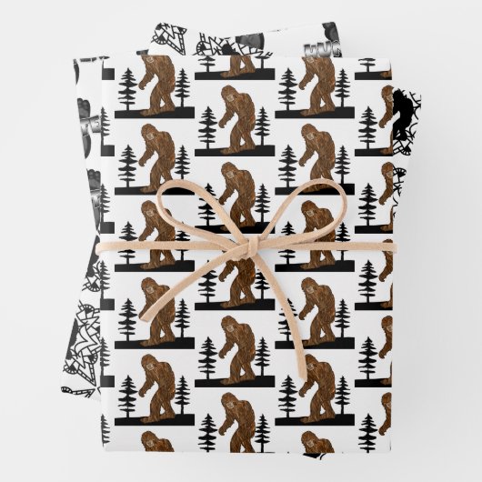 Zwarte en witte Bigfoot Sasquatch Birthday Inpakpapier Vel (In situ)