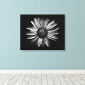 Zwarte en witte bloemen 18 canvas afdruk (Insitu (Houten vloer))