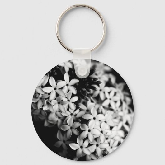 zwarte en witte bloemen sleutelhanger (Voorkant)