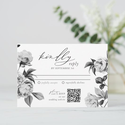 Zwarte en Witte Bloemige Trouw RSVP Informatiekaartje (Staand voorkant)