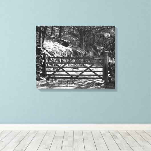 ZWARTE EN WITTE BOMEN EN GATE LANDSCHAP CANVAS AFDRUK (Insitu (Houten vloer))