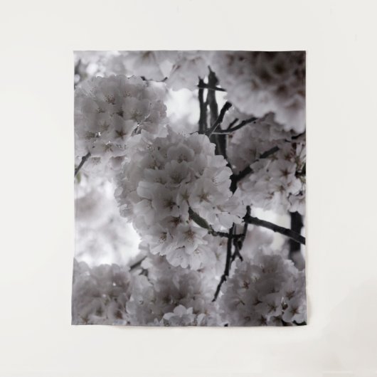 Zwarte en Witte Cherry Blossom Wandkleed (Voorkant)