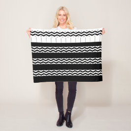 ZWARTE EN WITTE CHEVRON FLEECE DEKEN