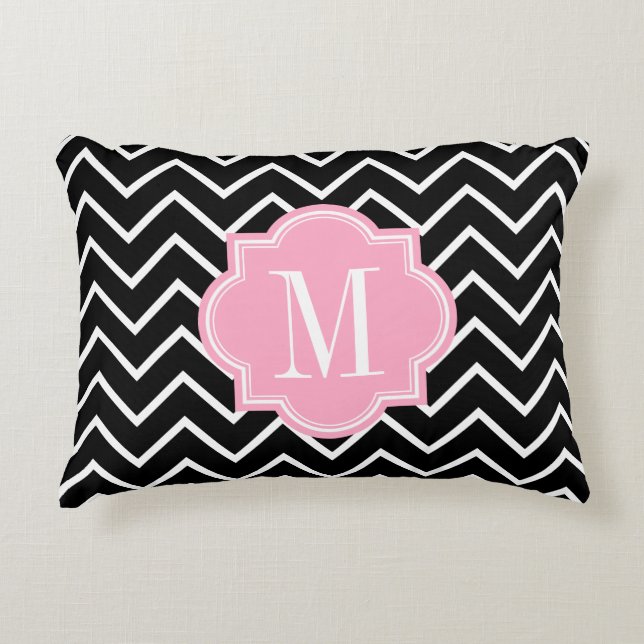 Zwarte en witte Chevron met roze monogram Accent Kussen (Voorkant)