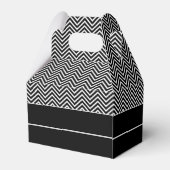 Zwarte en Witte Chevrons Birthday Party Bedankdoosjes (Achterkant)