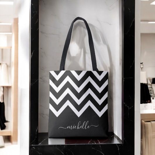 Zwarte en witte Chevrons met Monogram Tote Bag