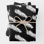 Zwarte en witte dennensparrentakken inpakpapier vel (In situ)