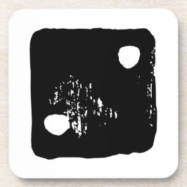 Zwarte en witte dobbelstenen #2 Rustieke Linocut Bier Onderzetter