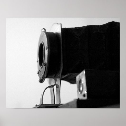 Zwarte en witte  filmcamera Bellows 16x20 Poster (Voorkant)
