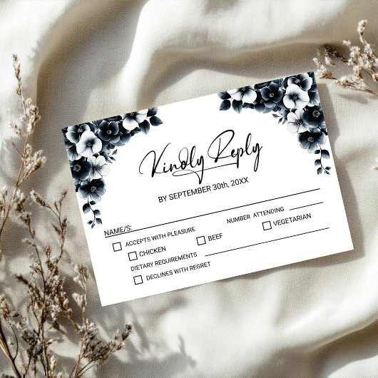 Zwarte en witte Floral Wedding RSVP Kaartje