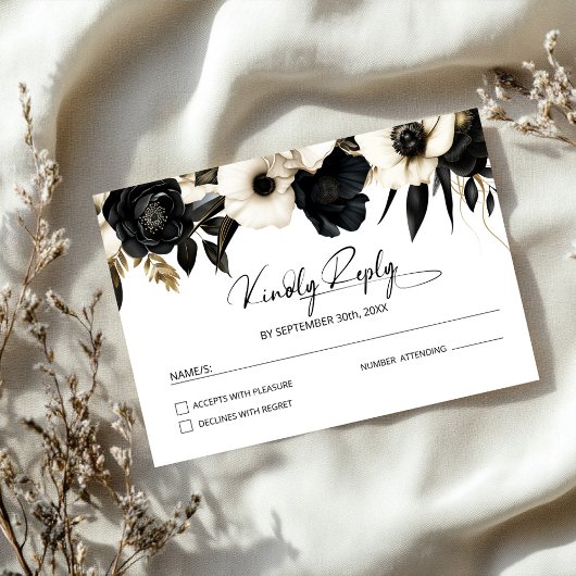 Zwarte en witte Floral Wedding RSVP Kaartje