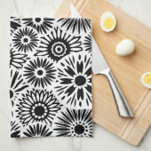 Zwarte en witte florale handdoek (Quarter Fold)