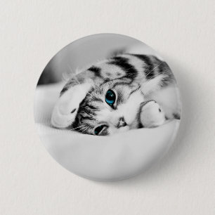Zwarte en witte foto van een kat ronde button 5,7 cm