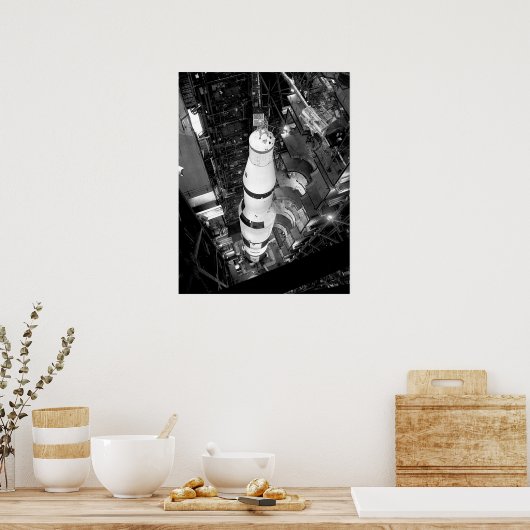  zwarte en witte foto van Saturn V Poster (Keuken)