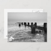 Zwarte en witte fotografie - "Seaside breakers" Briefkaart (Voorkant / Achterkant)
