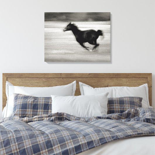 Zwarte en witte galoping canvas afdruk (Insitu (Slaapkamer))