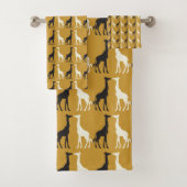 Zwarte en witte Giraffe Silhouettes op Gold Bad Handdoek (Insitu)