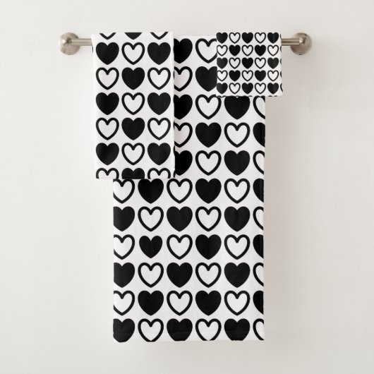 Zwarte en witte harten bad handdoek (Insitu)